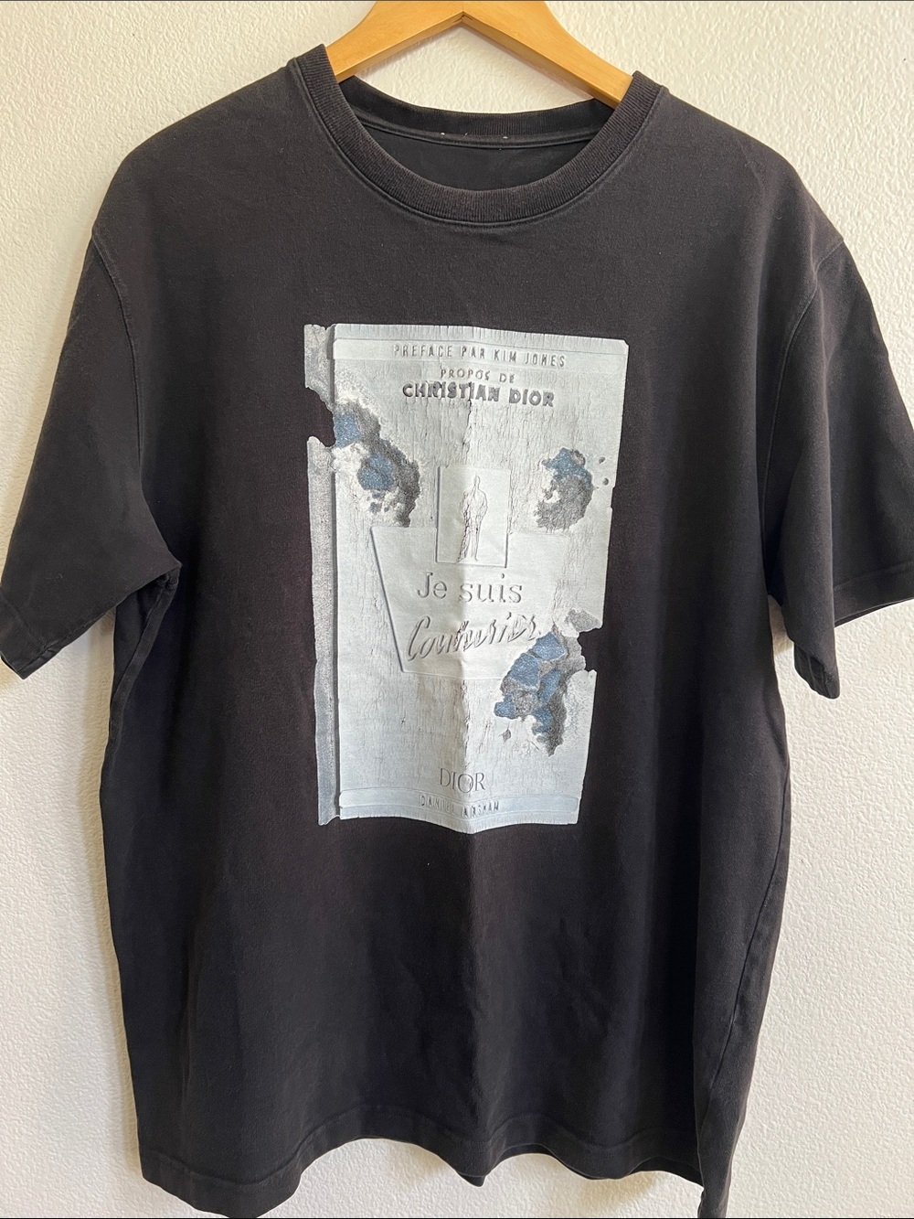 DIOR x DANIEL ARSHAM Je Suis Eroded Book Graphic T-Shirt Black/Blue Men's XXL